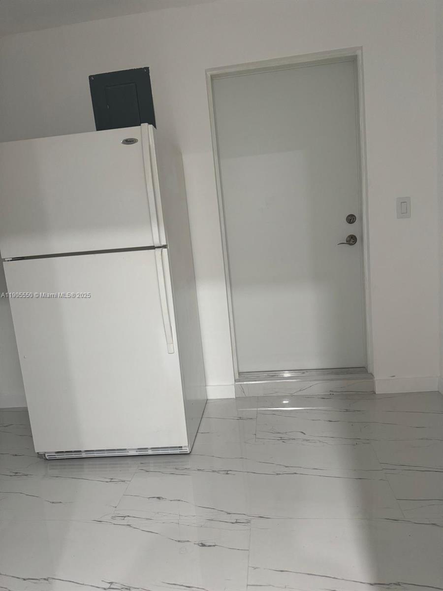 CEDAR WEST ESTATES - Residential Lease