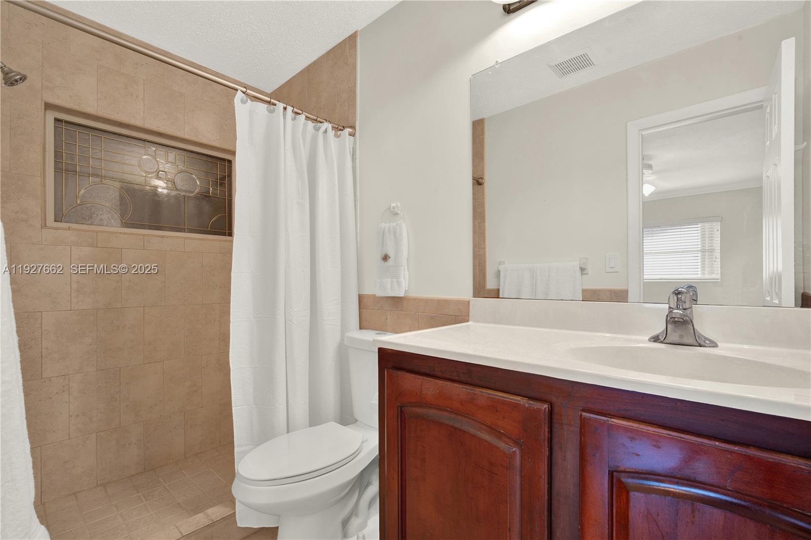 BEL AIRE SEC 16 - Residential Lease