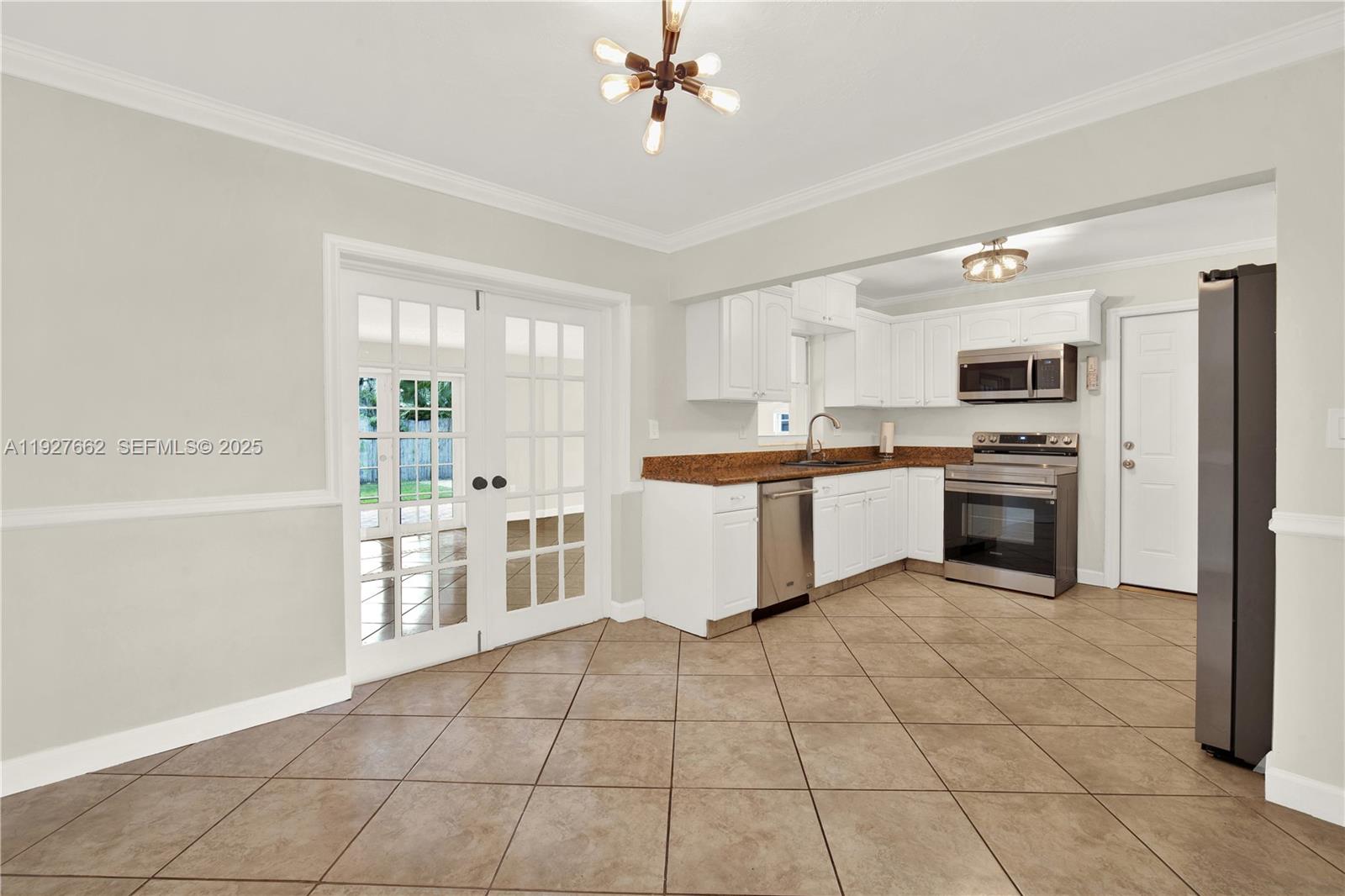 BEL AIRE SEC 16 - Residential Lease