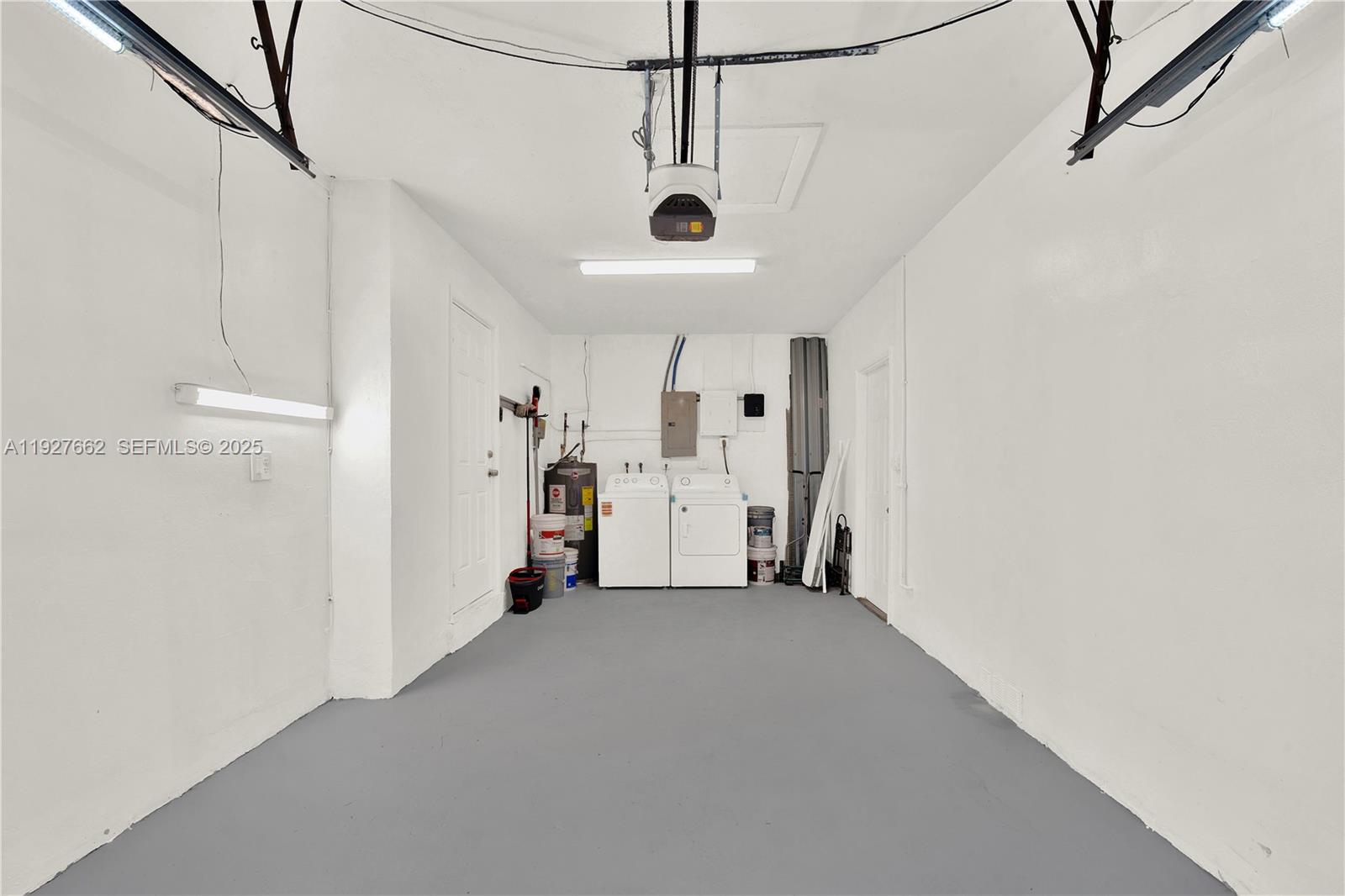 BEL AIRE SEC 16 - Residential Lease