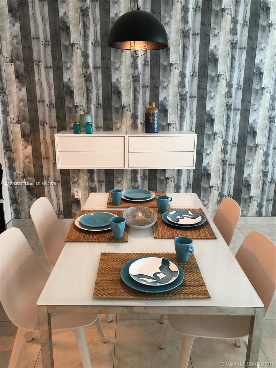 1750 N Bayshore Dr 1705