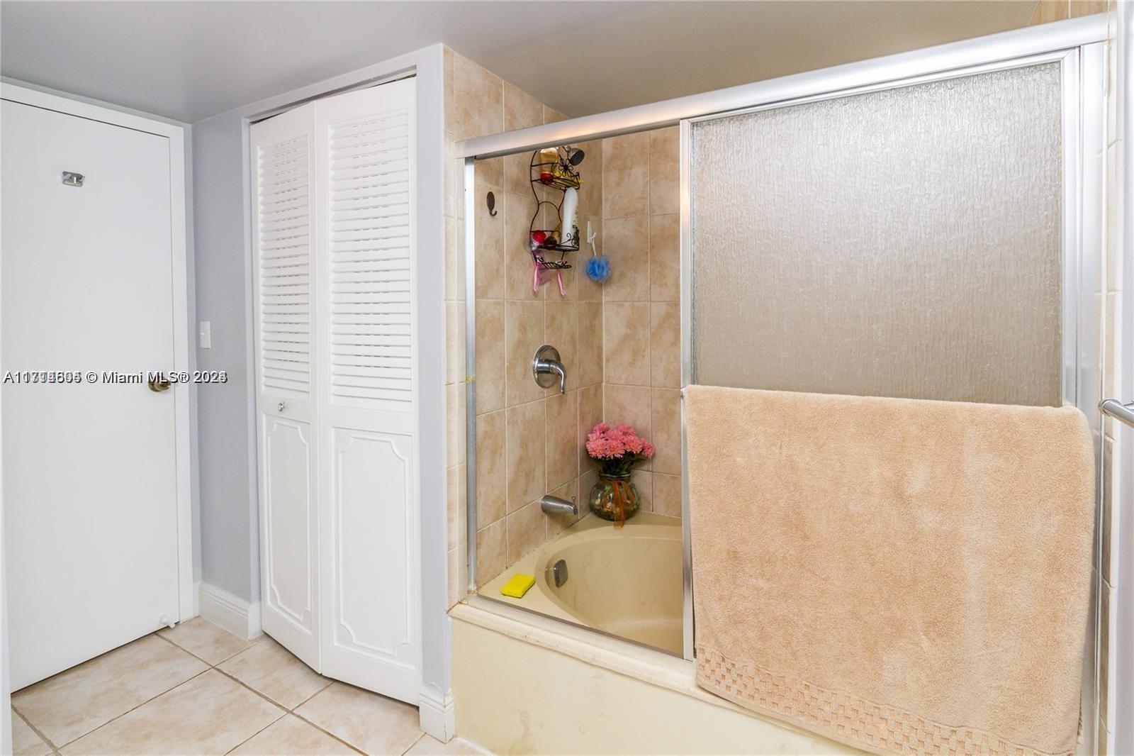 OCEANVIEW PARK CONDO - Residential