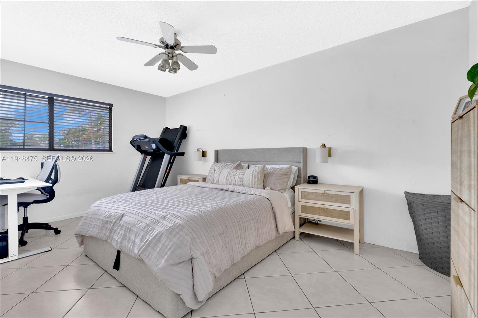 CARMEL LAKES CONDO NO 9 - Residential