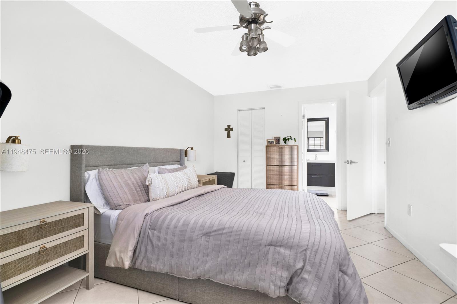 CARMEL LAKES CONDO NO 9 - Residential