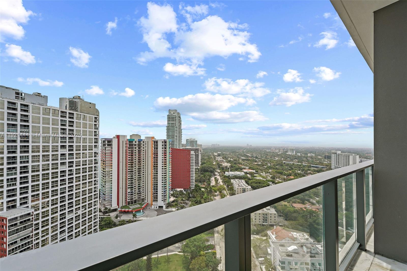 ECHO BRICKELL CONDO - Residential