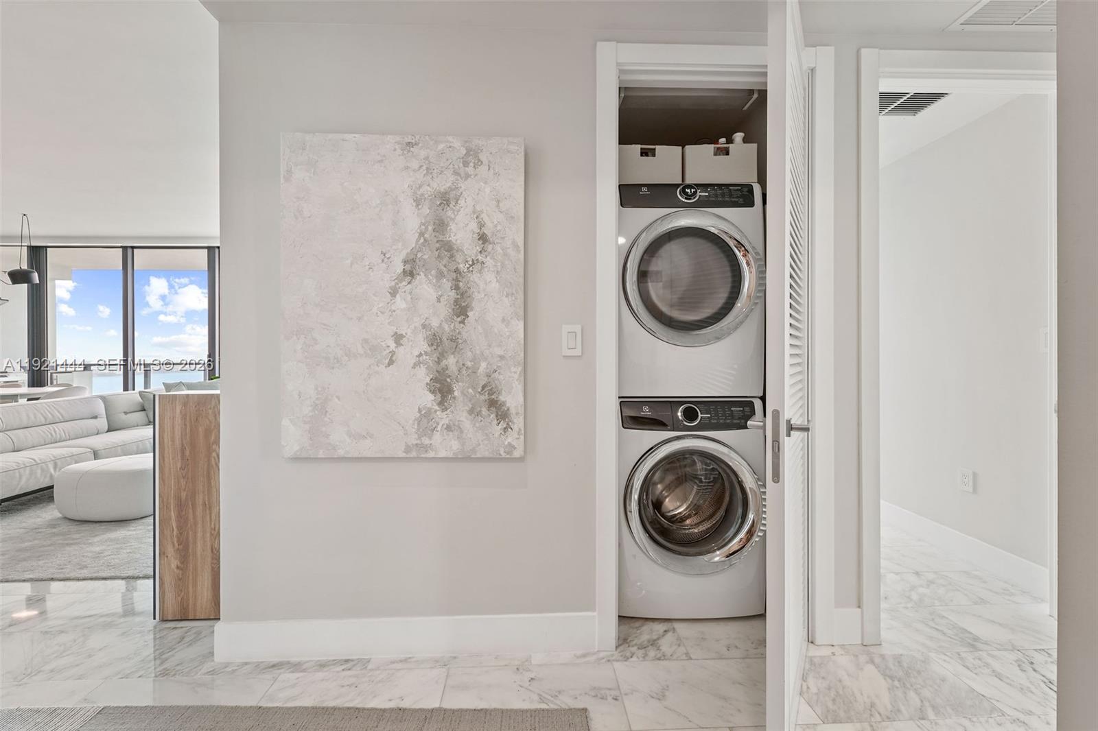 ECHO BRICKELL CONDO - Residential