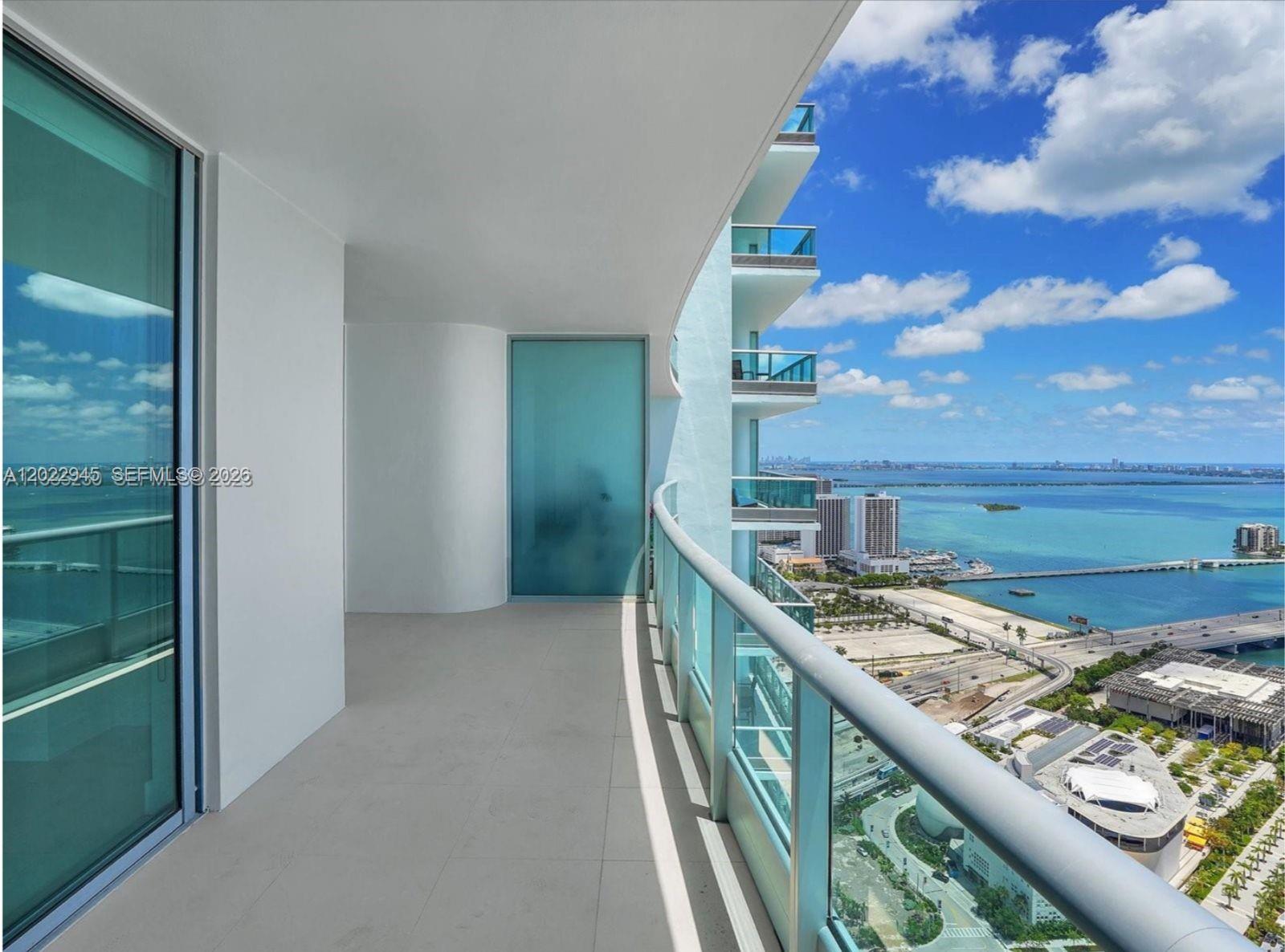 900 Biscayne Blvd 4809