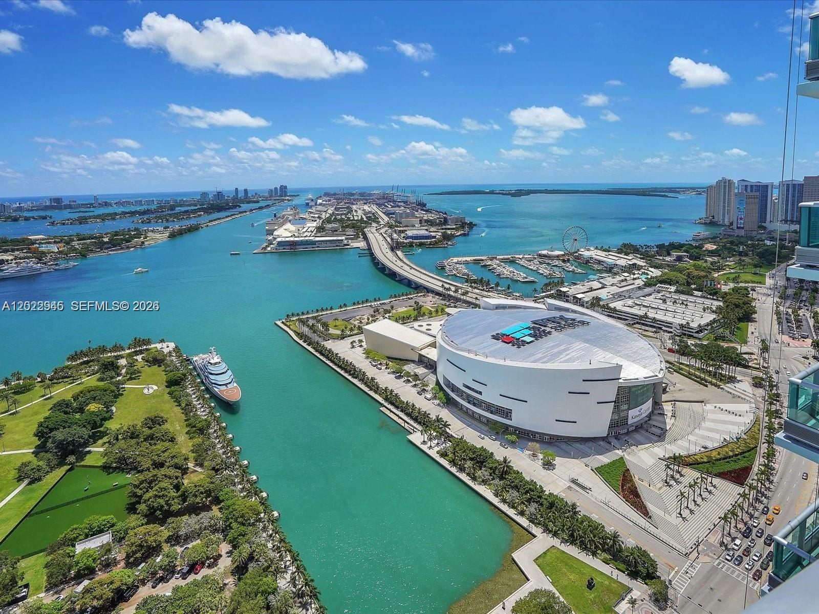 900 Biscayne Blvd 4809
