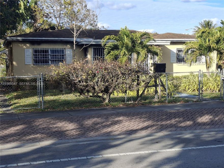 All offers must include: the revised 12/24 "AS IS"Residential Contract For Sale And Purchase agreement, the attached addenda, along with buyer's proof of funds (POF). Incomplete offers will not be considered. A single-family home in Miami offering a unique opportunity to rebuild and customize your dream house. While the property has been damaged by fire, it rests on a spacious lot in a desirable neighborhood, surrounded by thriving development and amenities. Perfect for investors or visionaries ready to bring a fresh vision to life. Don’t miss the potential this property holds! Buyers, please conduct your due diligence before submitting any offers. 

This structure is unsafe—please do not enter.