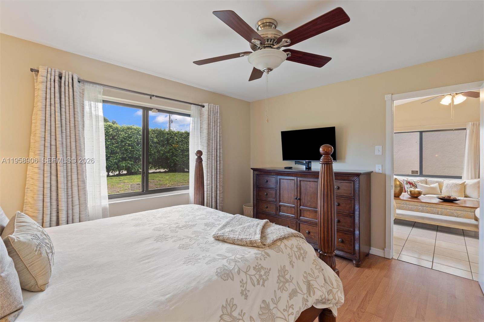 VENETIAN LAKES CONDO - Residential