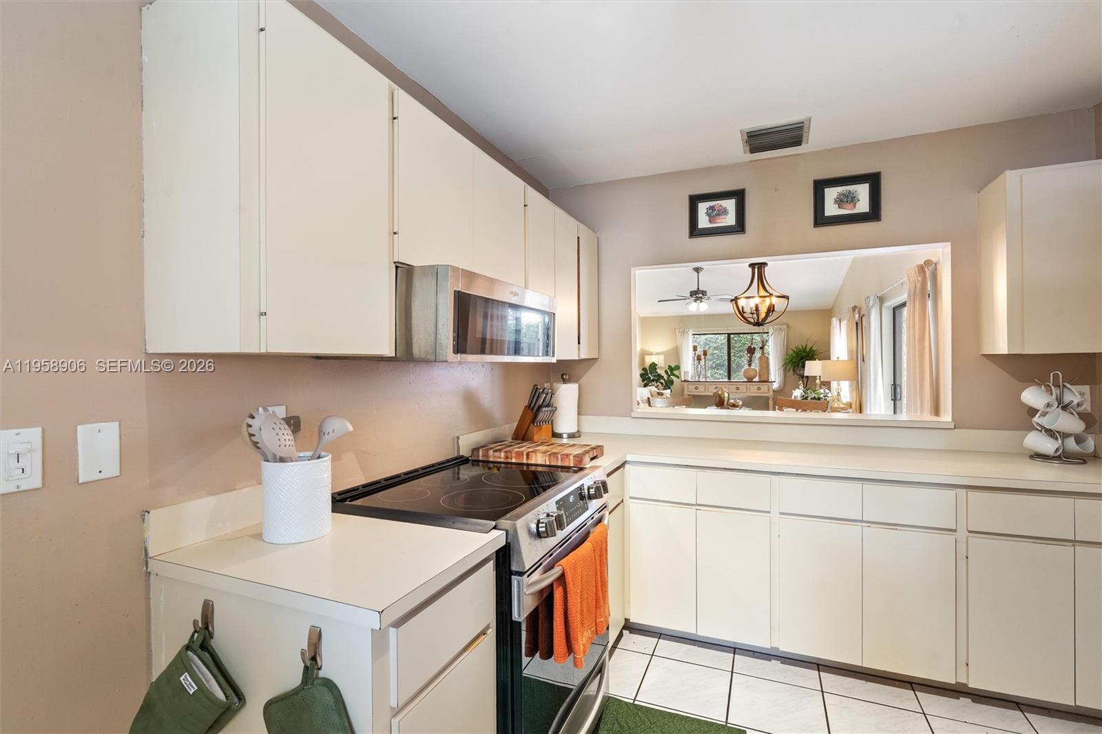 VENETIAN LAKES CONDO - Residential