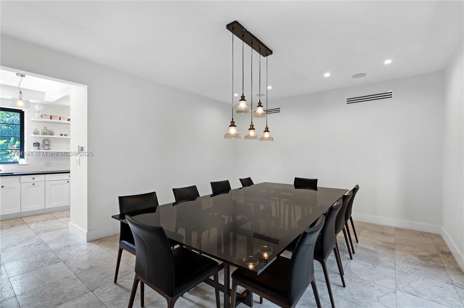 DI LIDO ISLAND - Residential