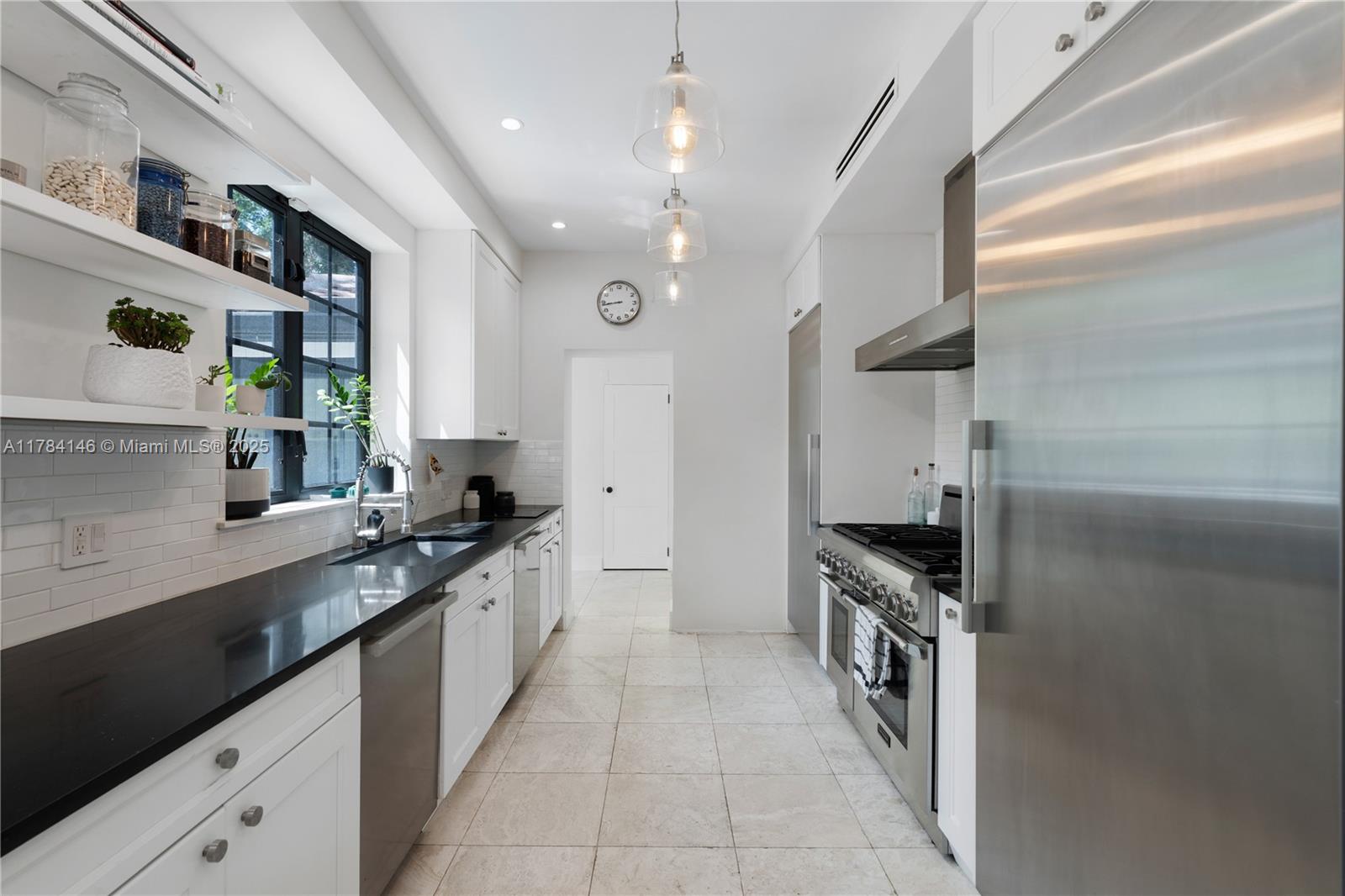 DI LIDO ISLAND - Residential
