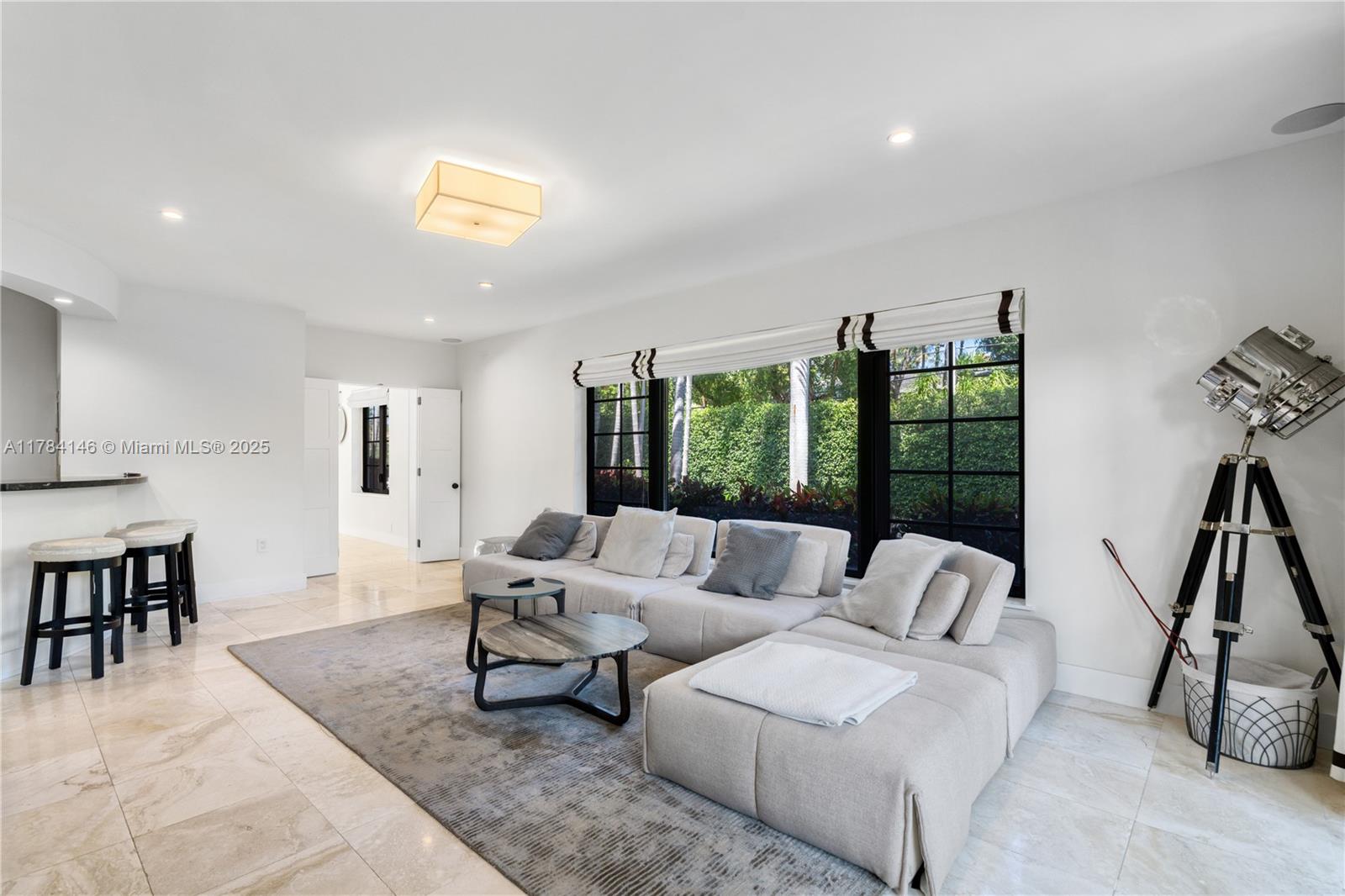DI LIDO ISLAND - Residential