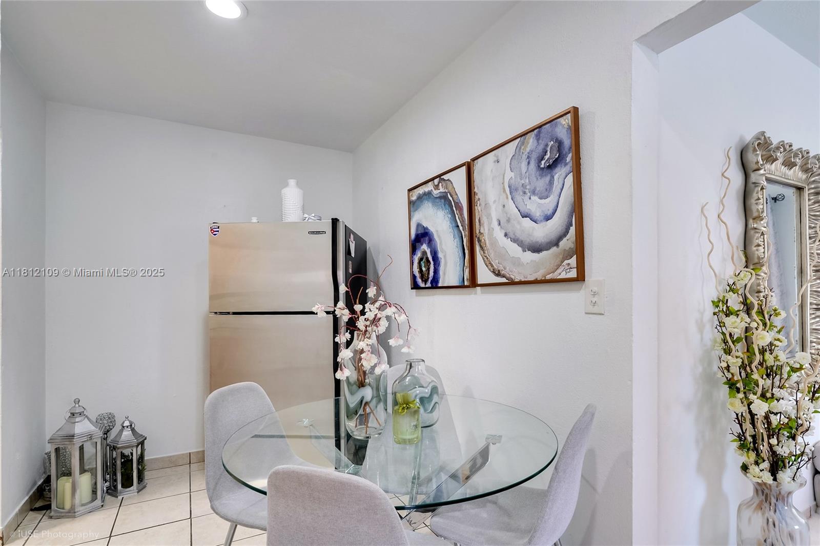 TAMIAMI PINES - Residential Income