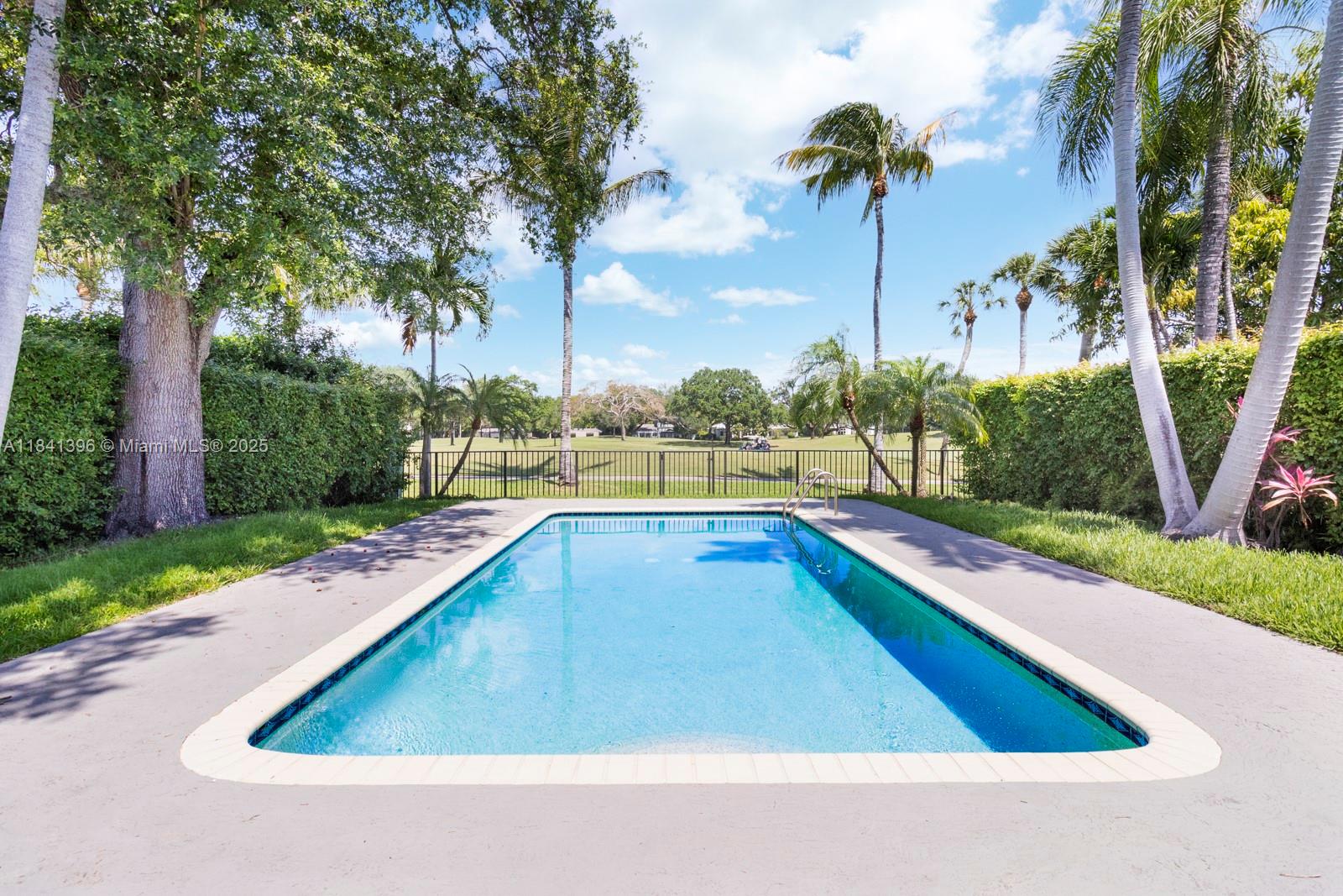 1251 Campo Sano Ave