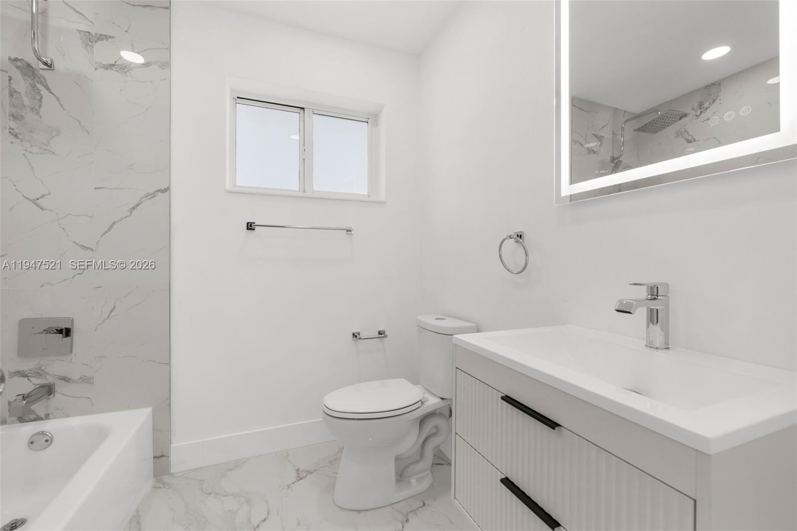 IVES ESTATES SEC 1 - Residential