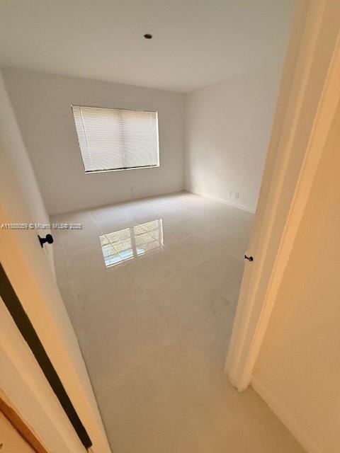 OAKLAND SHORES CONDOMINIU - Residential