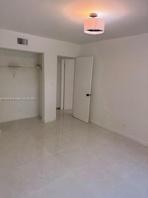 OAKLAND SHORES CONDOMINIU - Residential