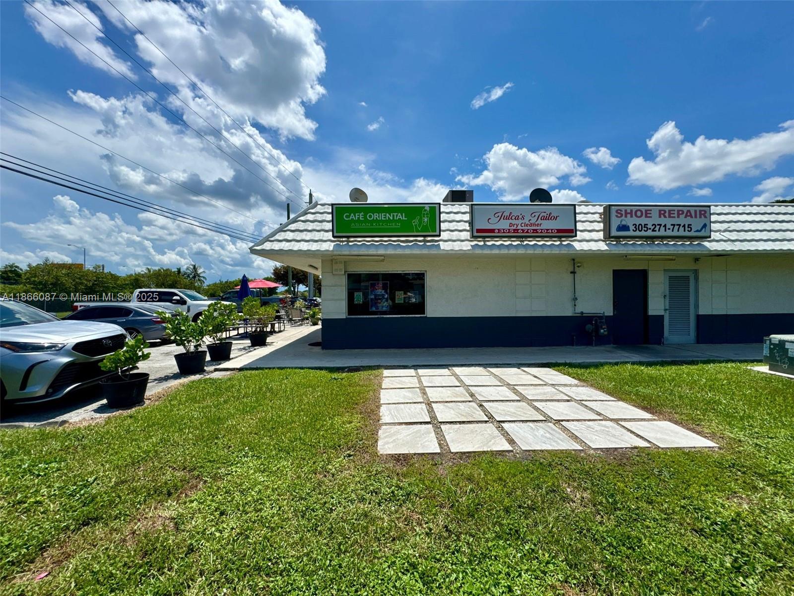 Asian Restaurant With Terrace For Sale Near Dadeland Mall