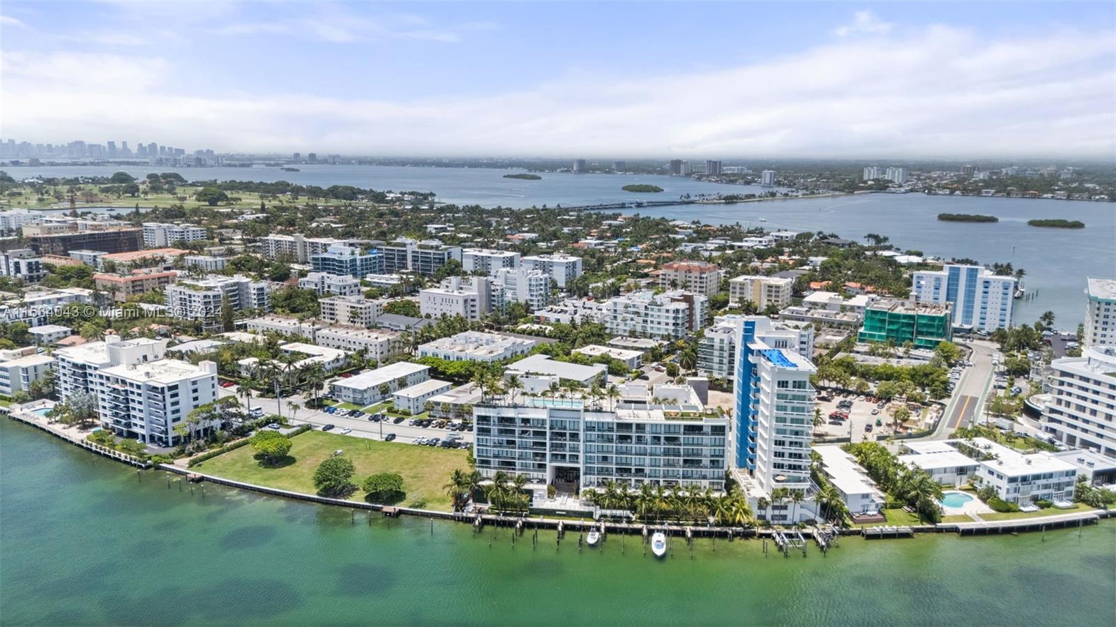 SERENO RESIDENCES CONDO - Residential