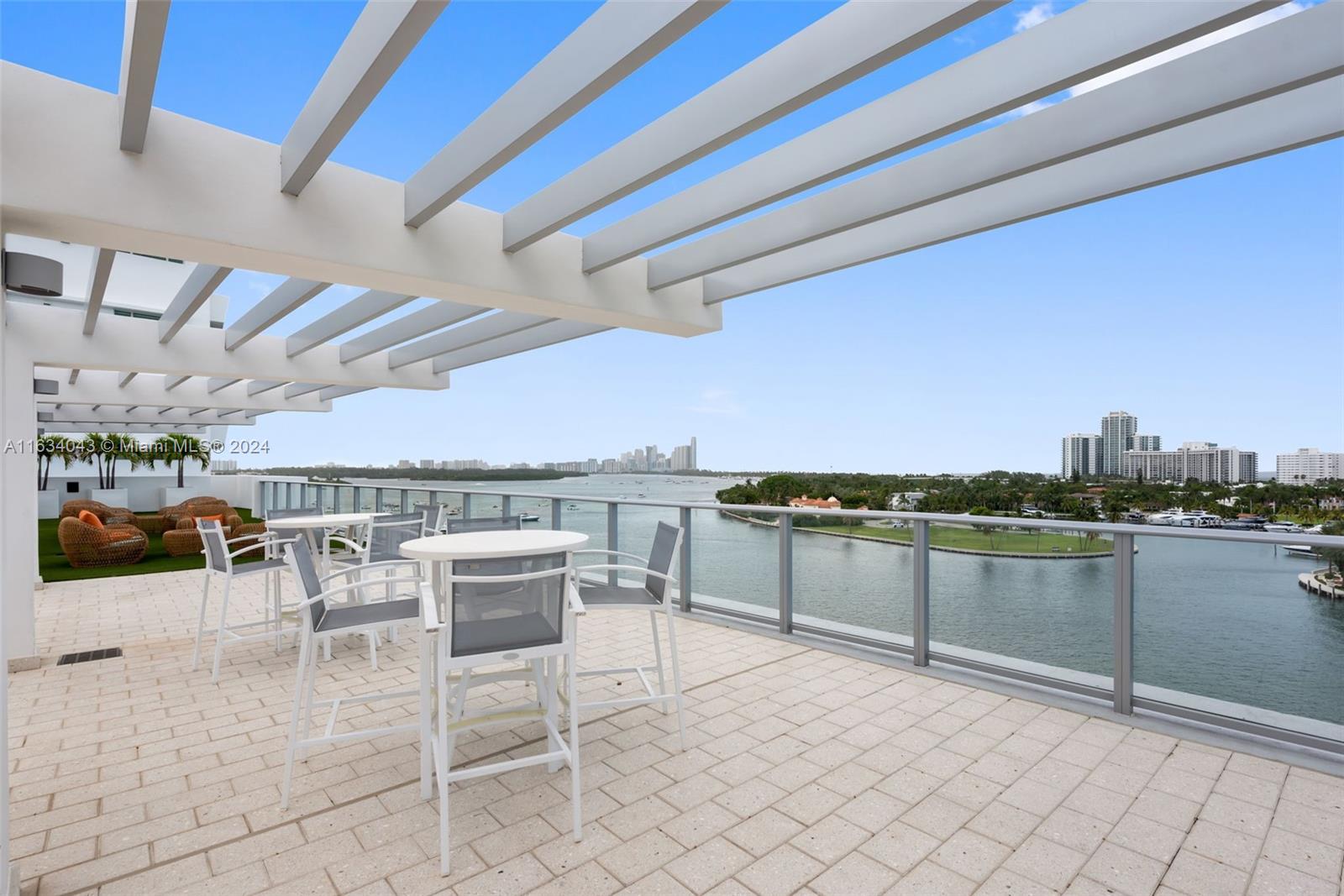 SERENO RESIDENCES CONDO - Residential