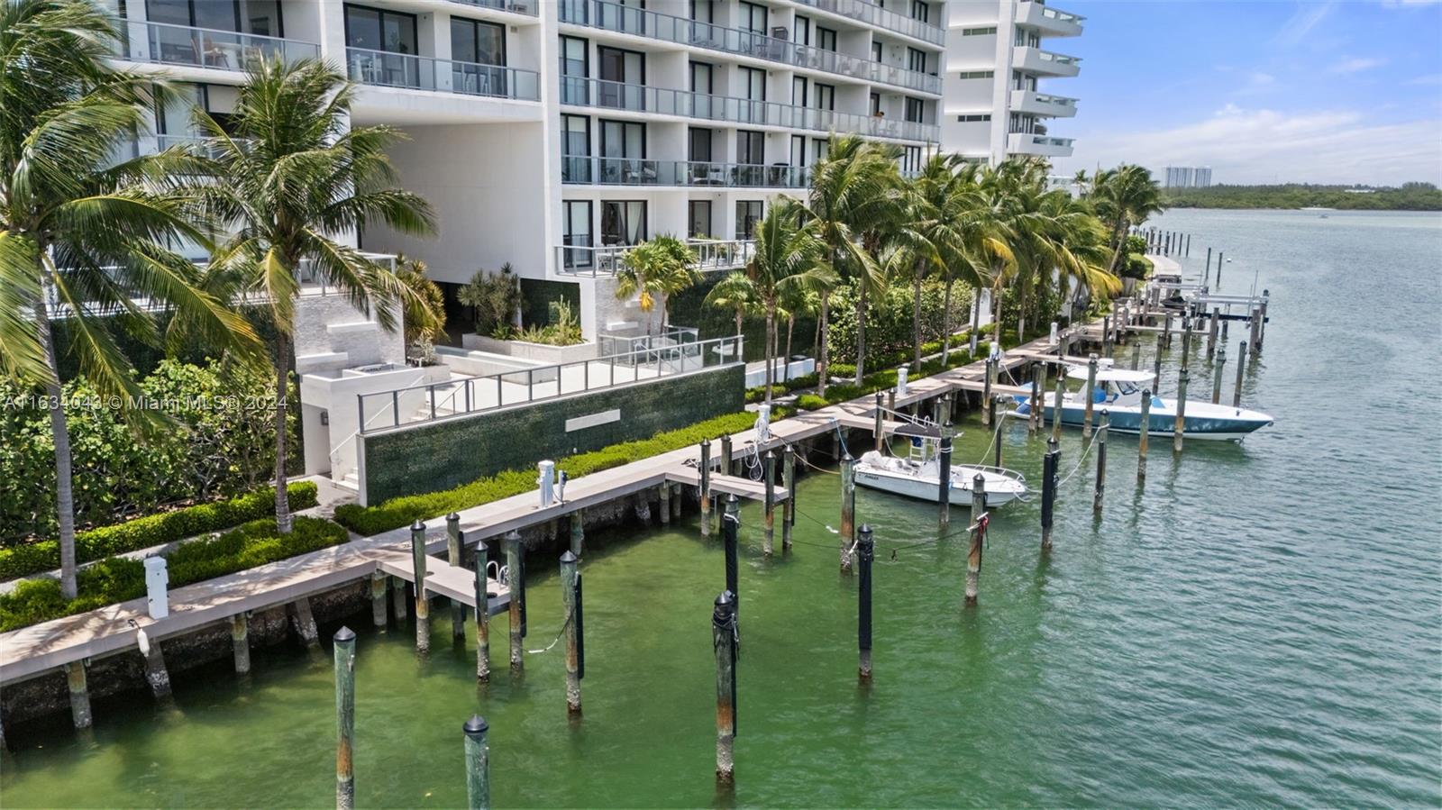 SERENO RESIDENCES CONDO - Residential