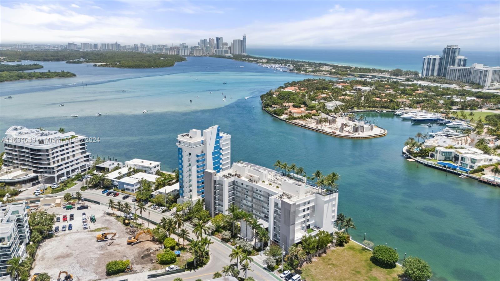 SERENO RESIDENCES CONDO - Residential