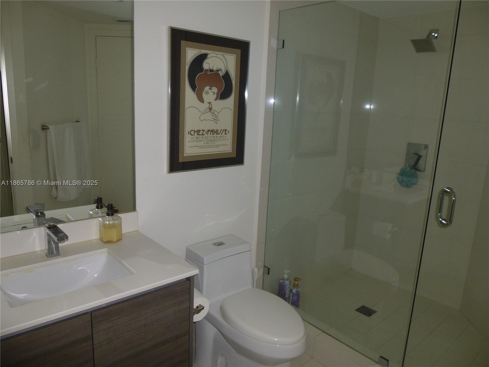 1100 MILLECENTO RESIDENCE - Residential Lease