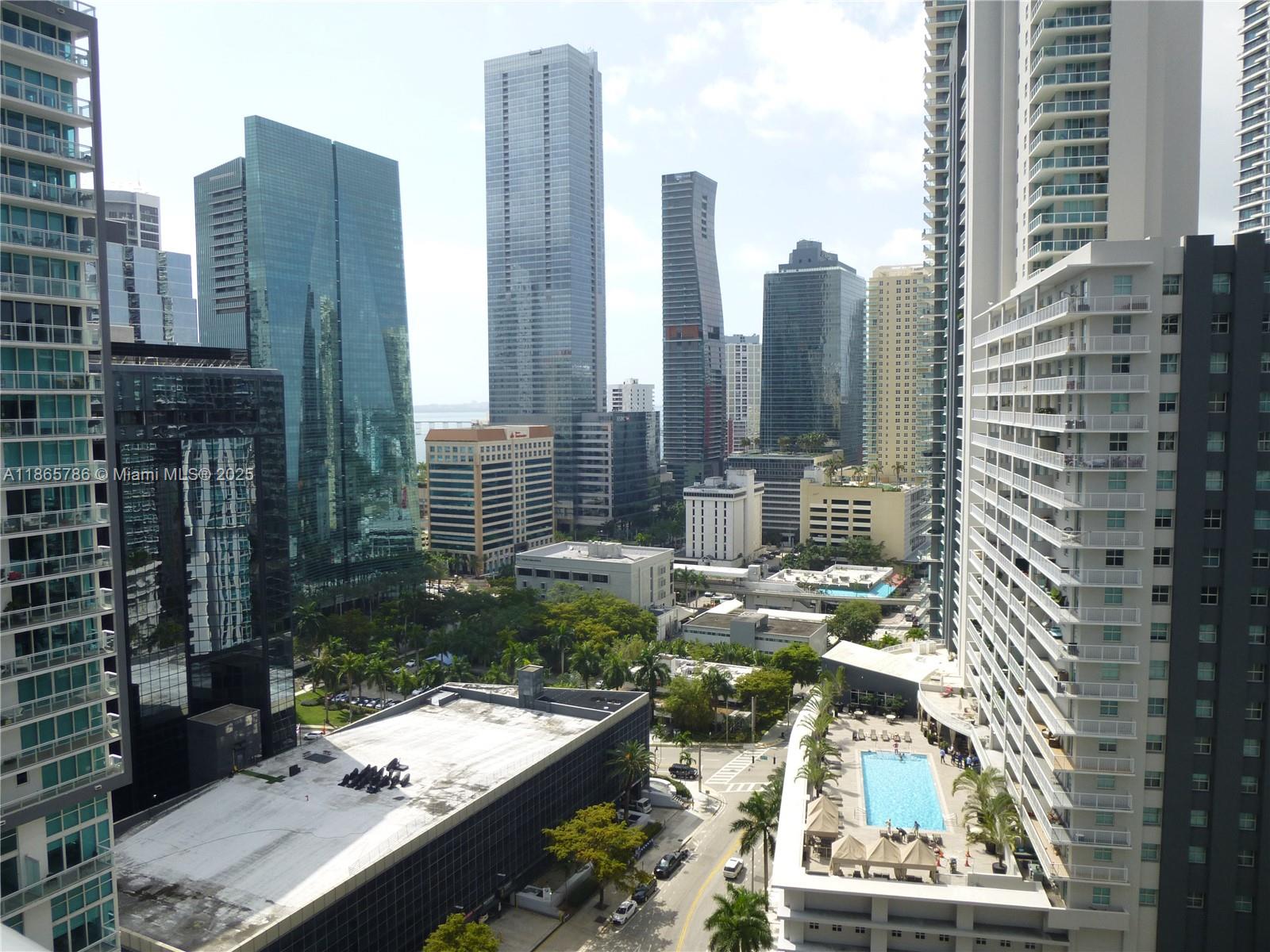 1100 MILLECENTO RESIDENCE - Residential Lease