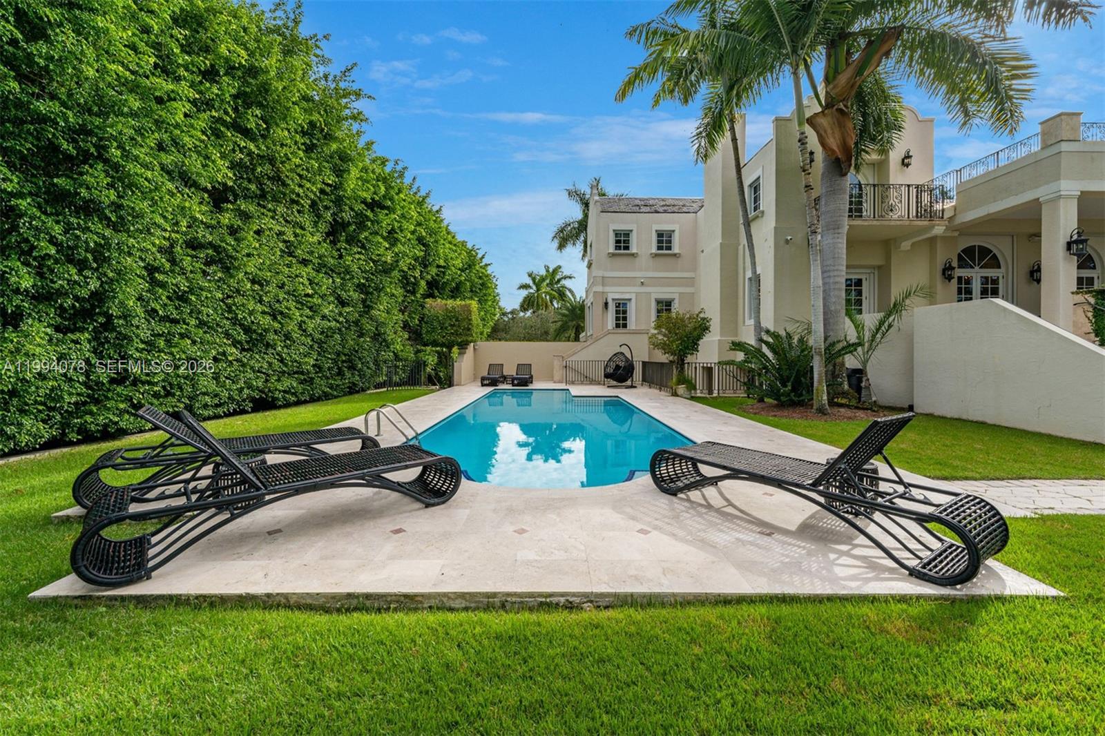 GABLES ESTATES NO 3 - Residential