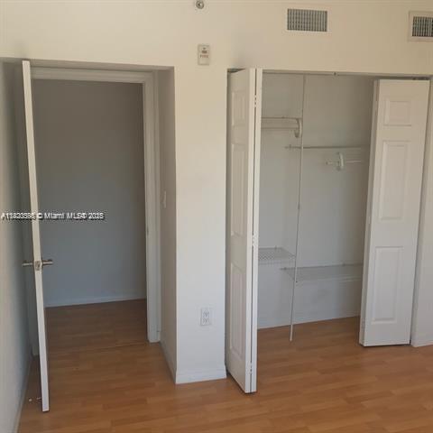 WELWORTH CONDO - Residential Lease
