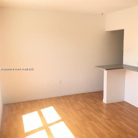 WELWORTH CONDO - Residential Lease