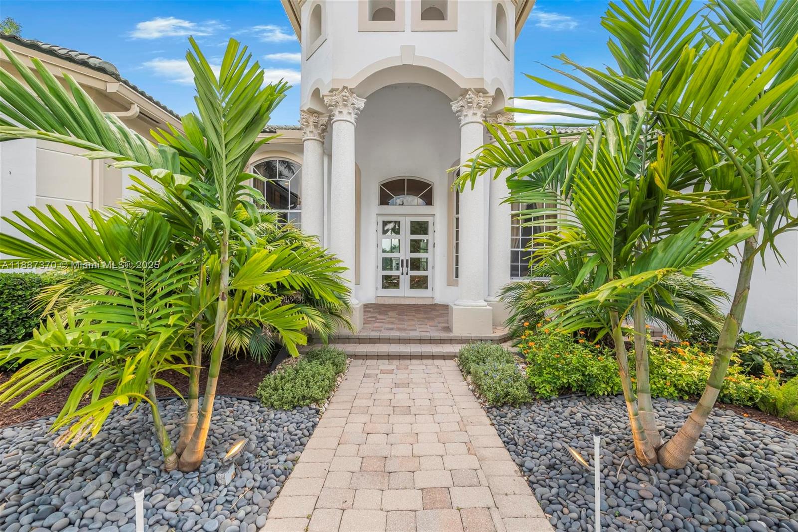 KAPOK GROVE ESTATES - Residential