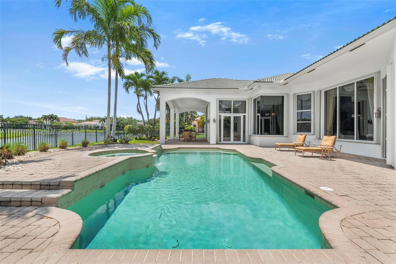 KAPOK GROVE ESTATES - Residential