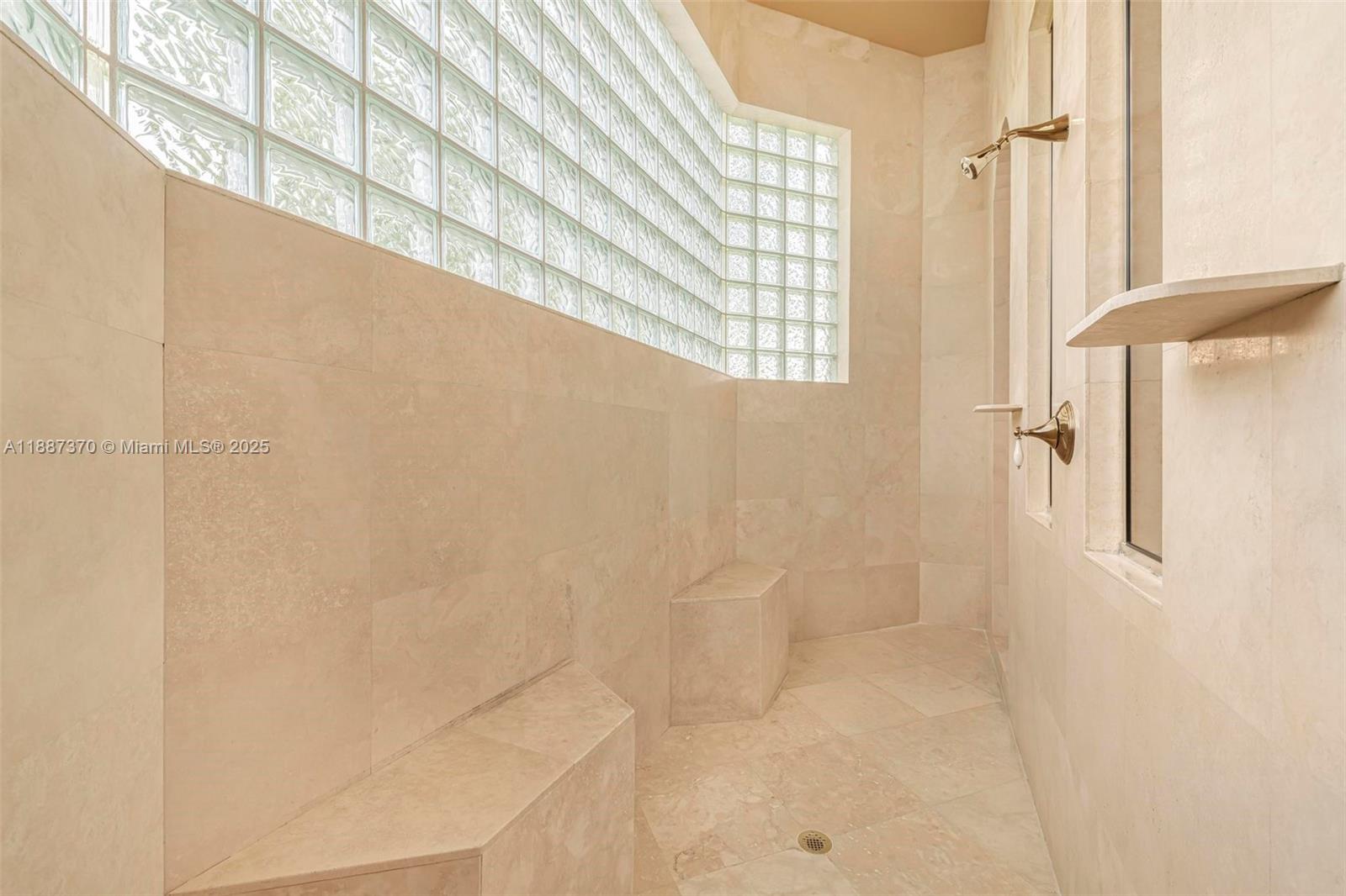 KAPOK GROVE ESTATES - Residential