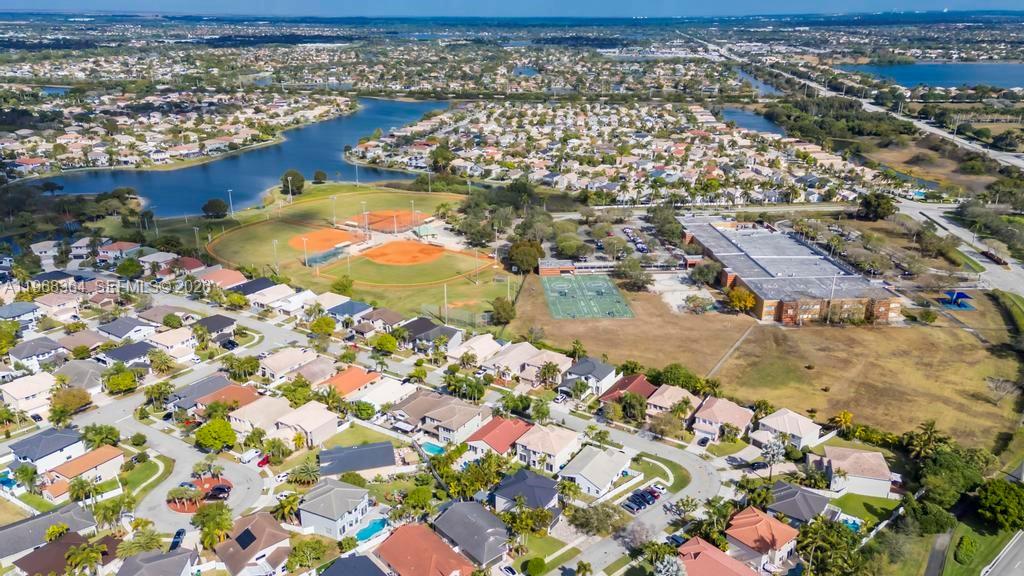 SILVER LAKES PHASE III RE - Residential