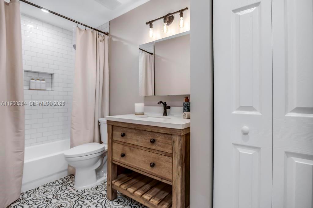 SILVER LAKES PHASE III RE - Residential