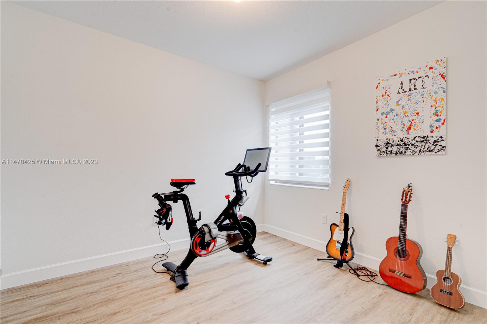 VIA VENTURA NEIGHBORHOOD - Residential