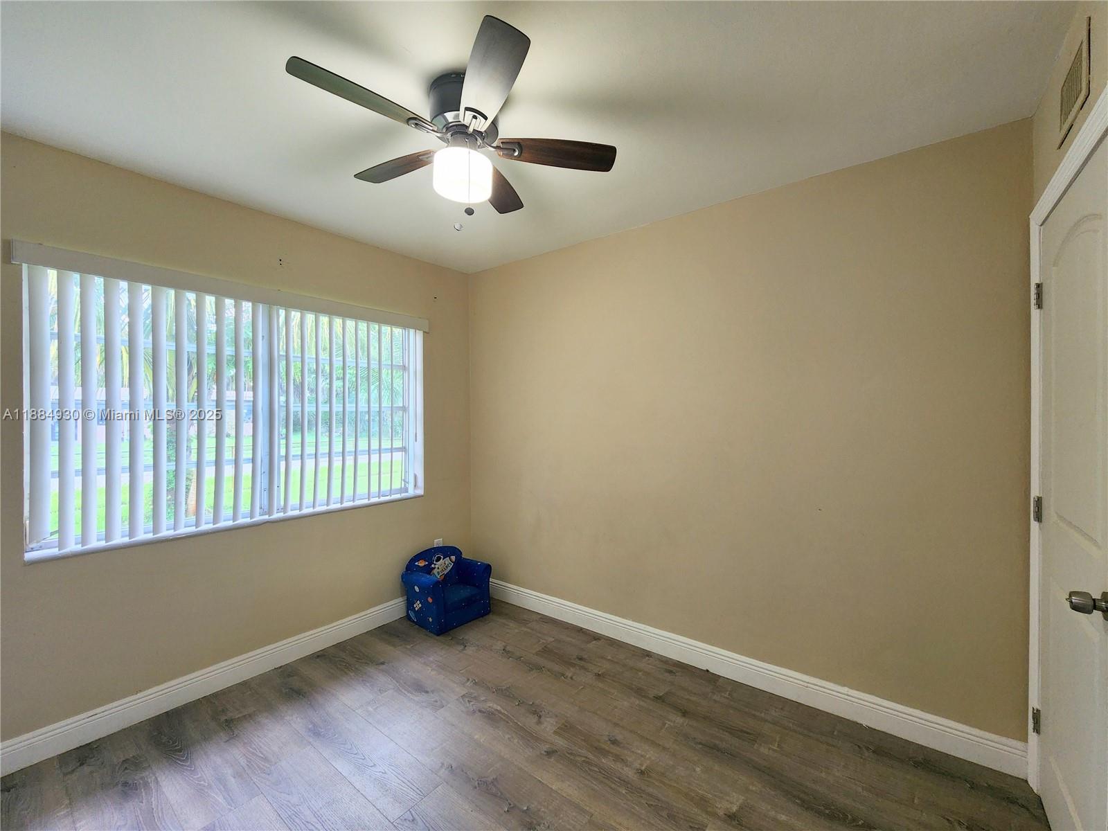 BROWARD ESTATES SEC 1 - Residential