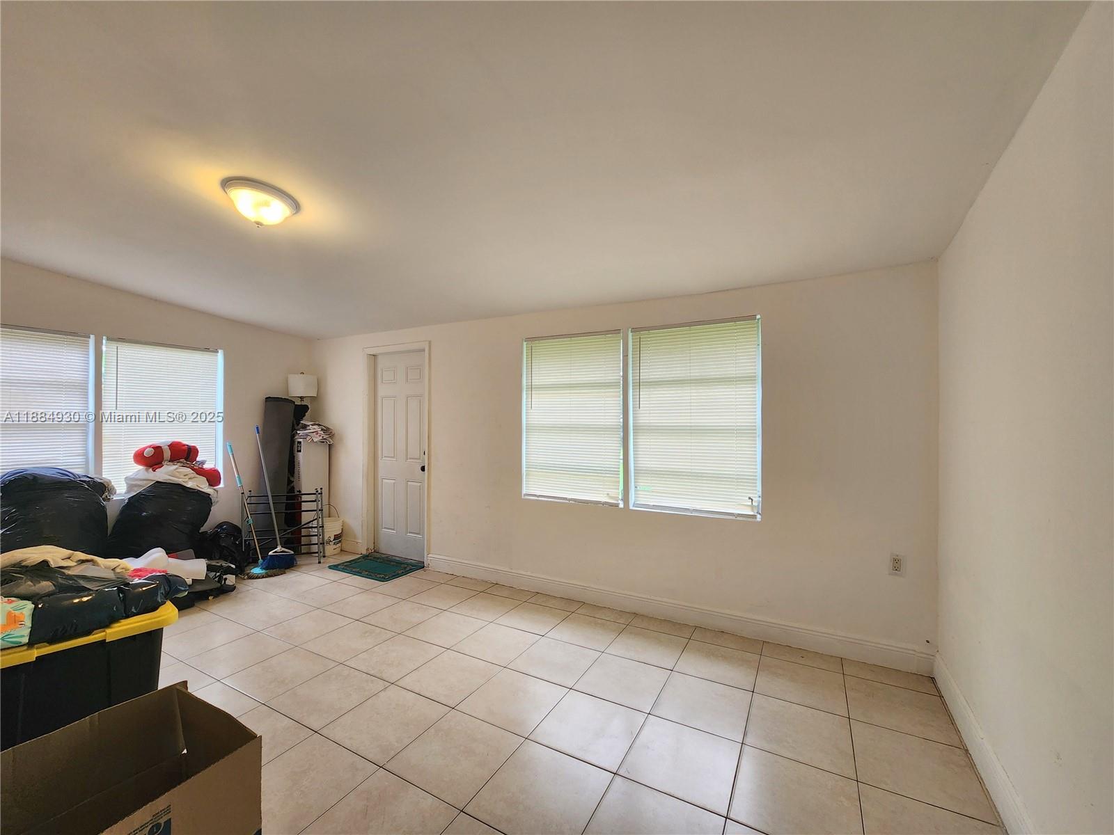 BROWARD ESTATES SEC 1 - Residential