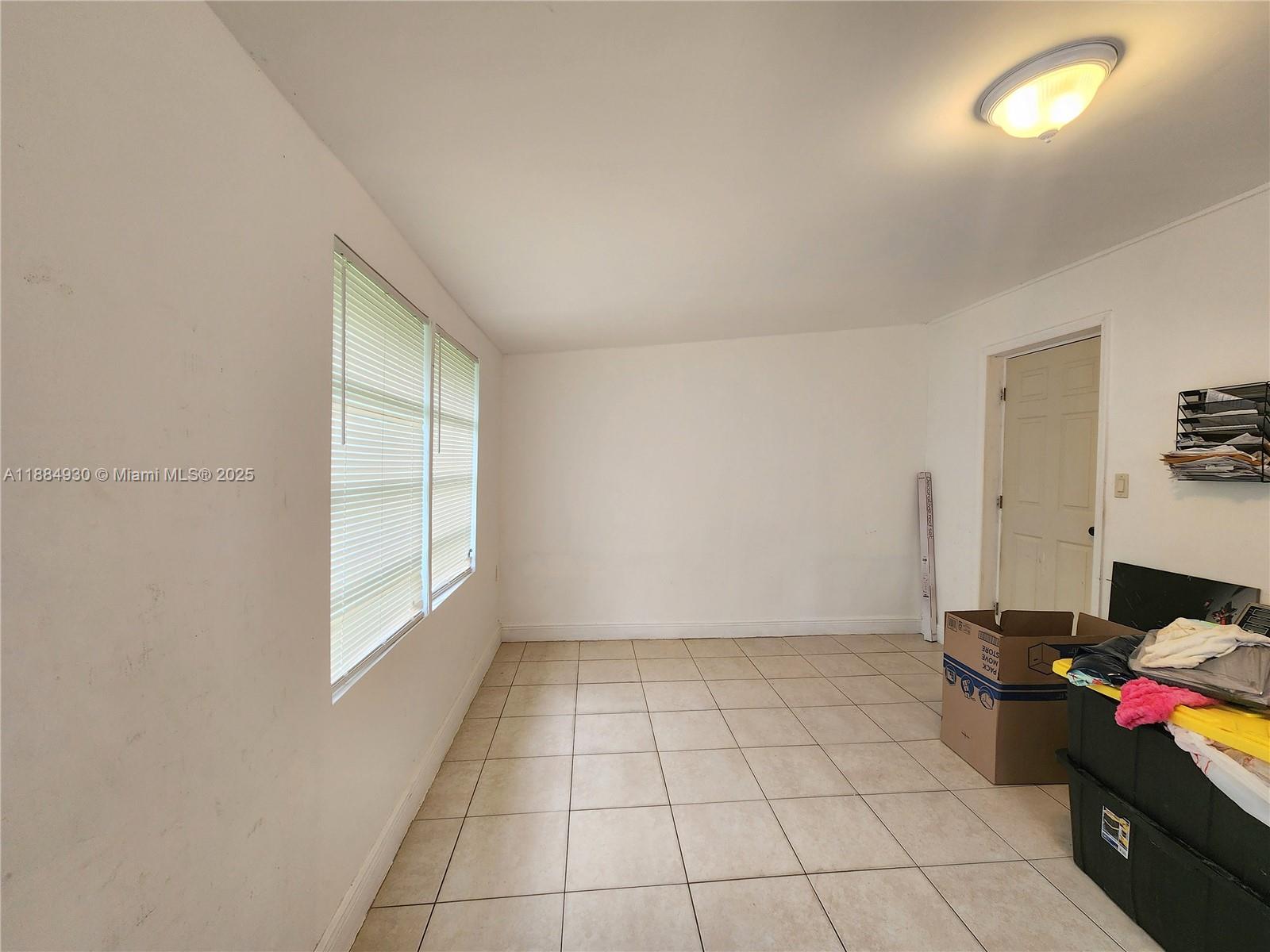 BROWARD ESTATES SEC 1 - Residential