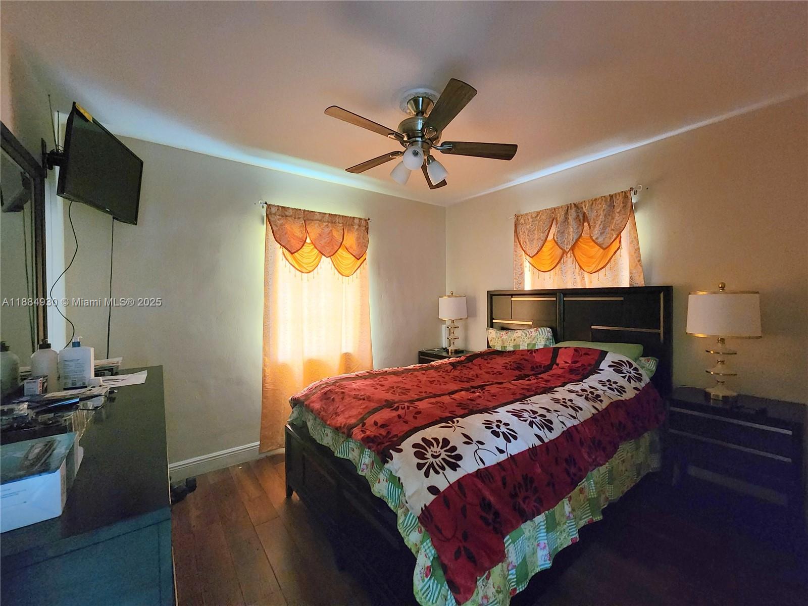BROWARD ESTATES SEC 1 - Residential