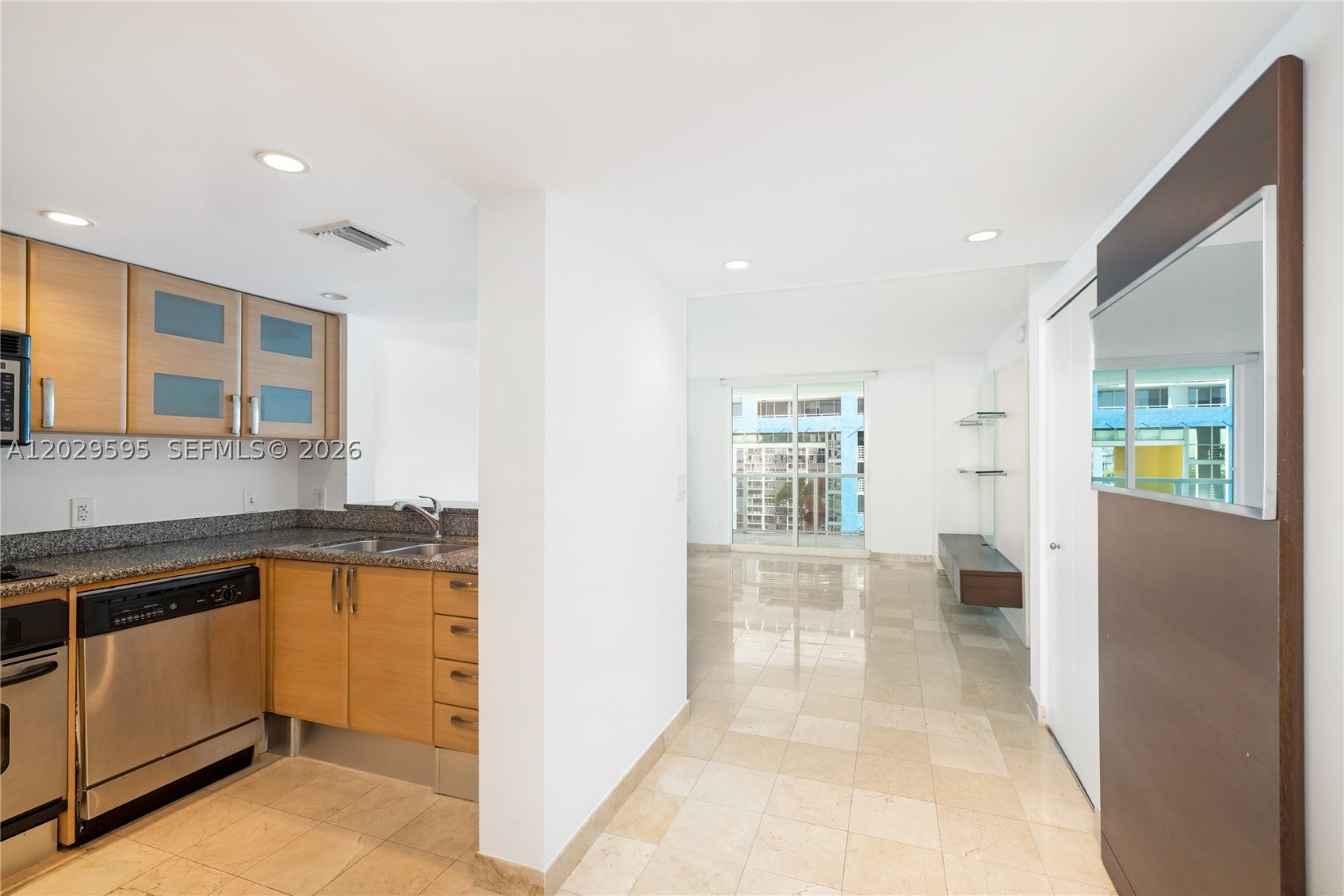 2101 Brickell Ave 1103