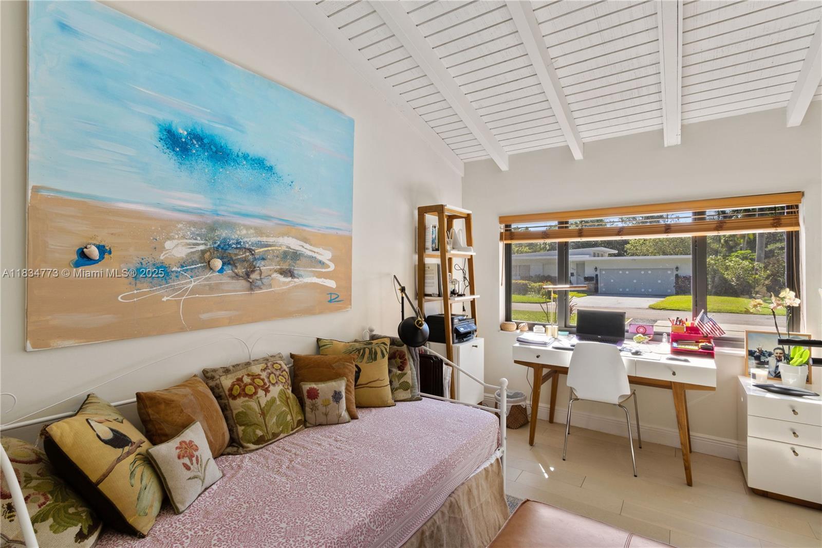 RIVER ESTATES - Residential