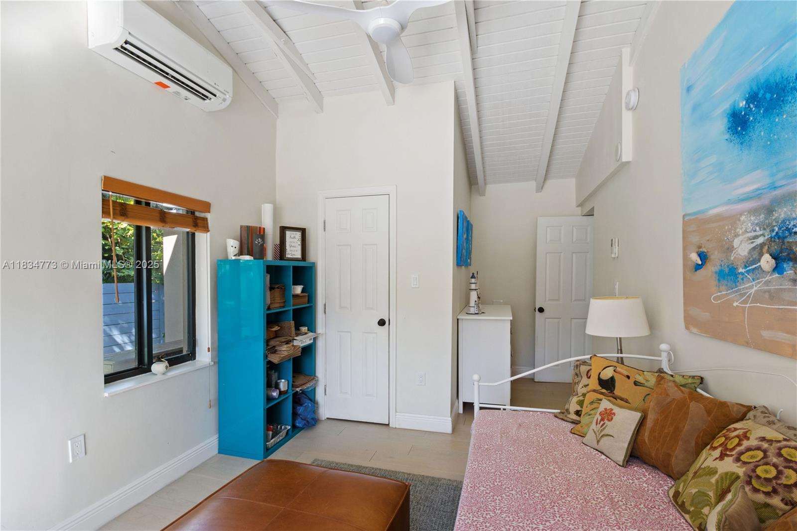 RIVER ESTATES - Residential