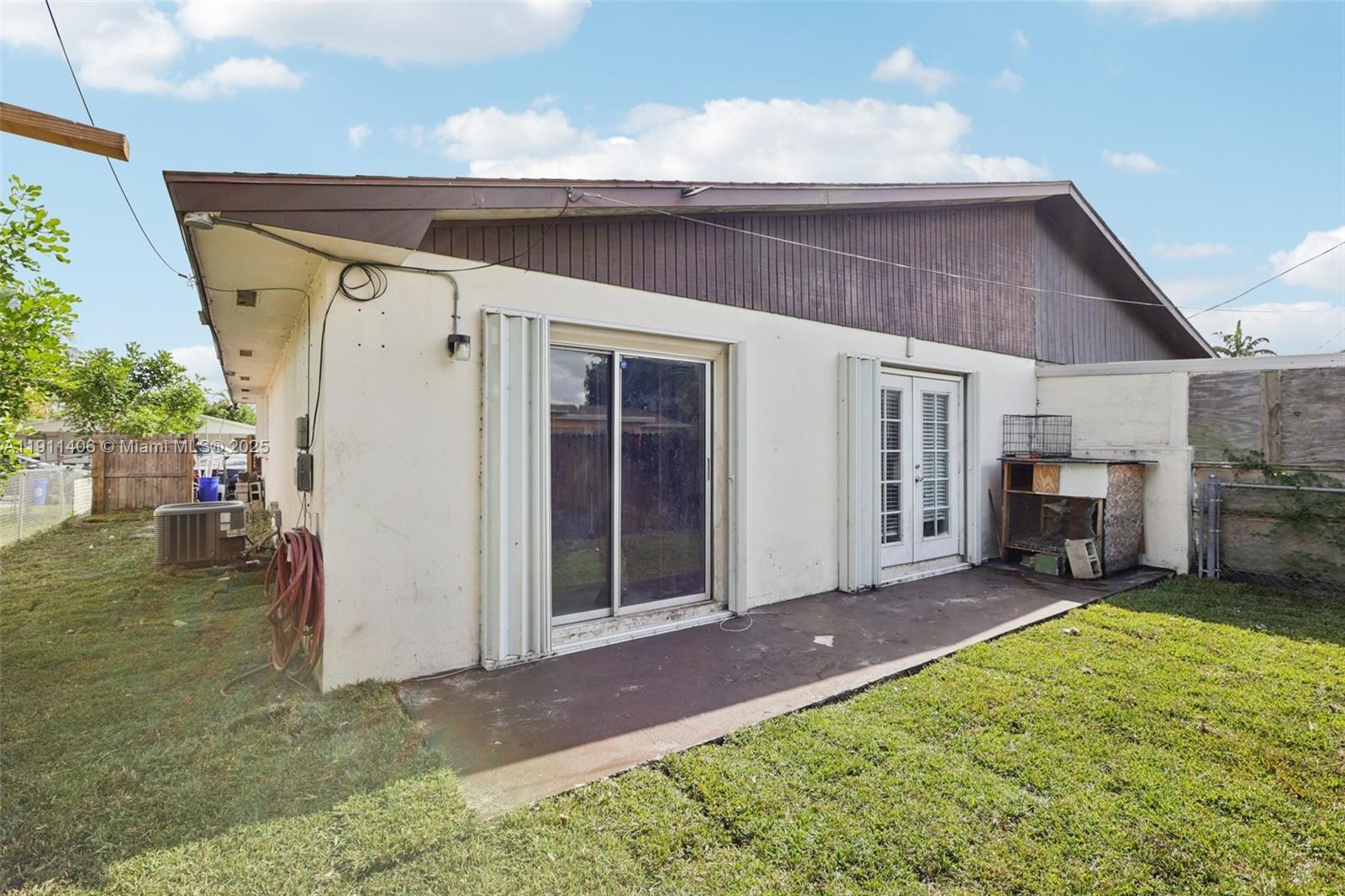 KNOLLWOOD CLUB CONDO - Residential