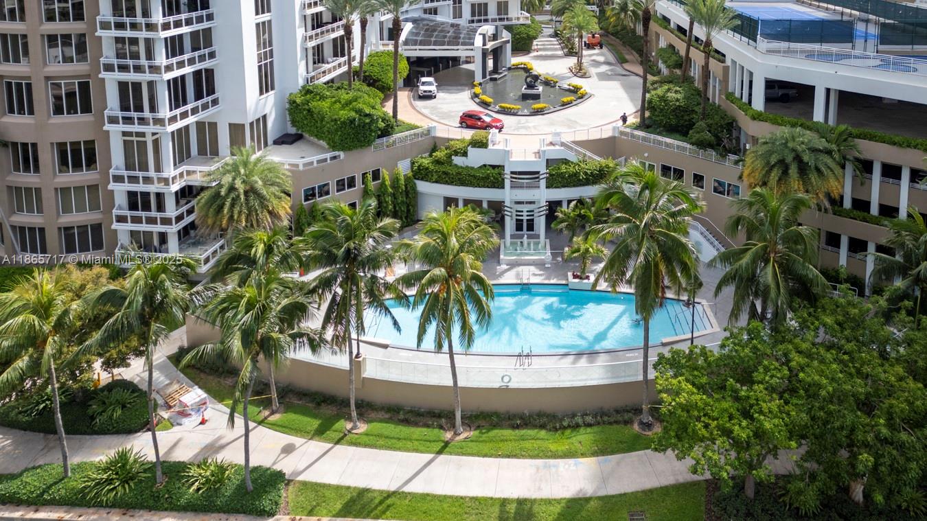 CARBONELL CONDO - Residential