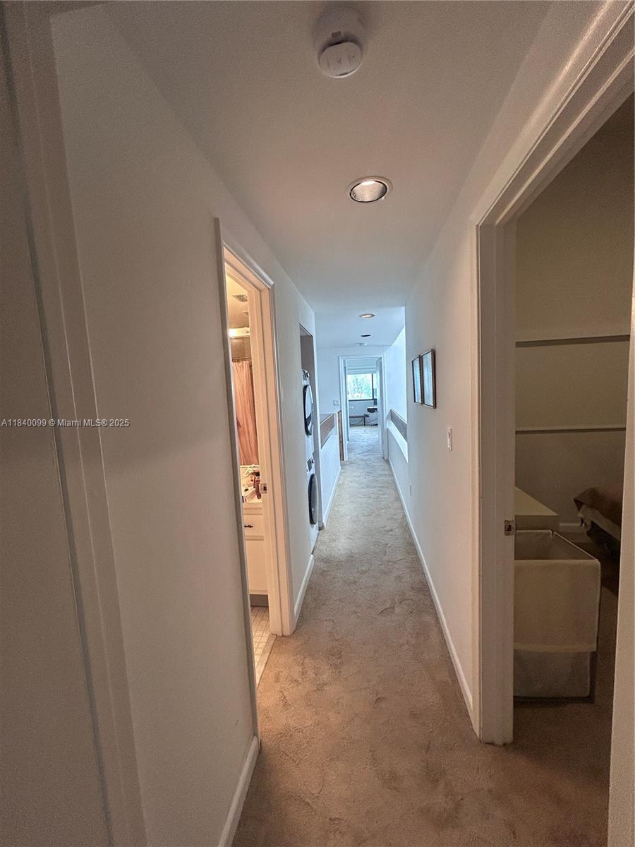 POINCIANA IS YT & RCQ CLU - Residential