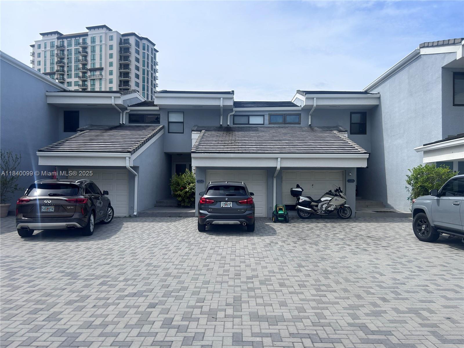 POINCIANA IS YT & RCQ CLU - Residential